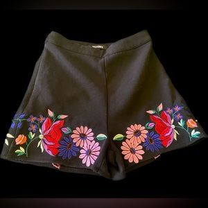 Ladies black hot pants flower embroidered day of the dead retro groovy shorts